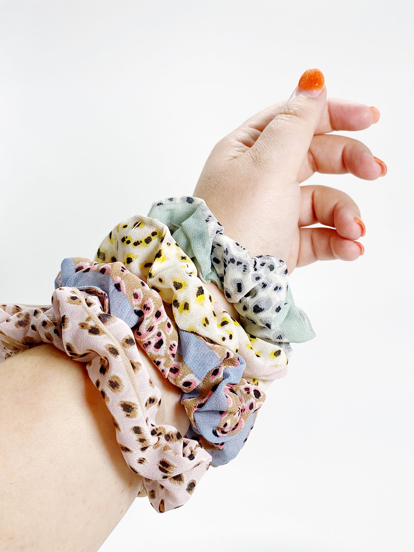 Cheetah Scrunchie Set of 4