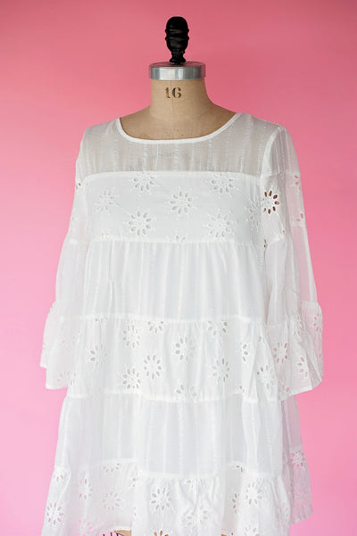 White Daisy Dress